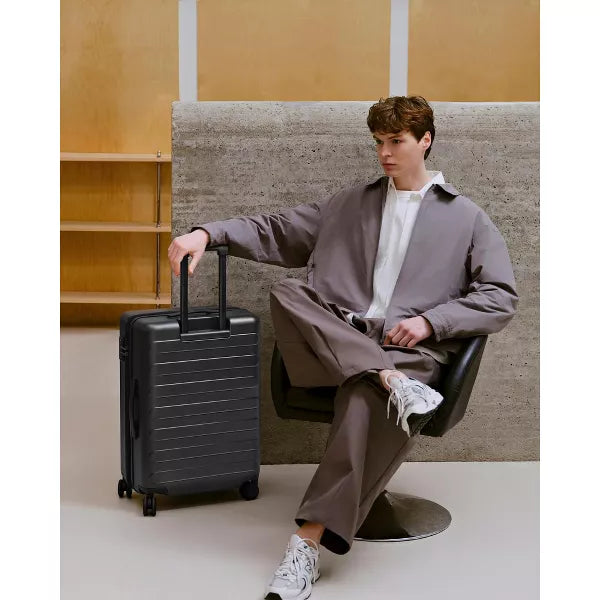 SUGIFT 20in Carry-On Luggage Lightweight and Hardshell Luggage with Spinner Wheels and YKK Zipper