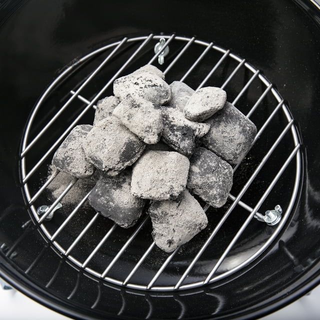 SUGIFT 14 in Smokey Joe Charcoal Grill Black